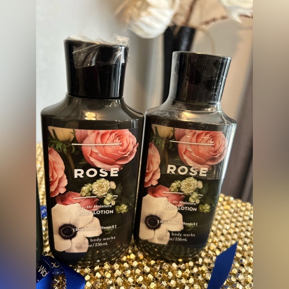 Bath & Body Works Rose Body Lotion - Picture 4 of 8